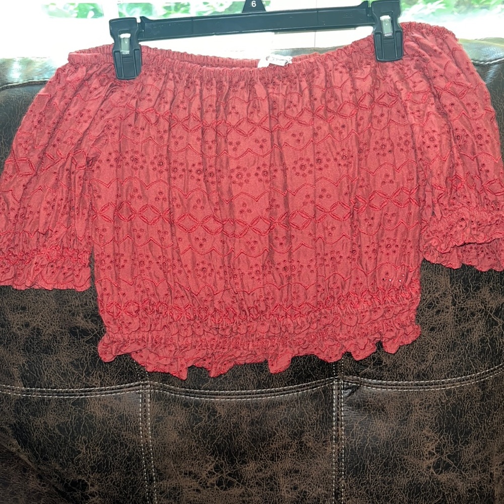 American Eagle Ruffle Crop Top - Picture 2 of 4
